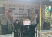 Polsek Sekotong Tebar Kepedulian di Dusun Bertong, Cendimanik