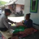 Bhabinkamtibmas Buwun Mas Hadirkan Bantuan Bergizi untuk Warga Sekotong