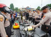 Kapolri Tinjau Sarana-Prasarana Pada Apel Kesiapan Tanggap Bencana di Mako Brimob